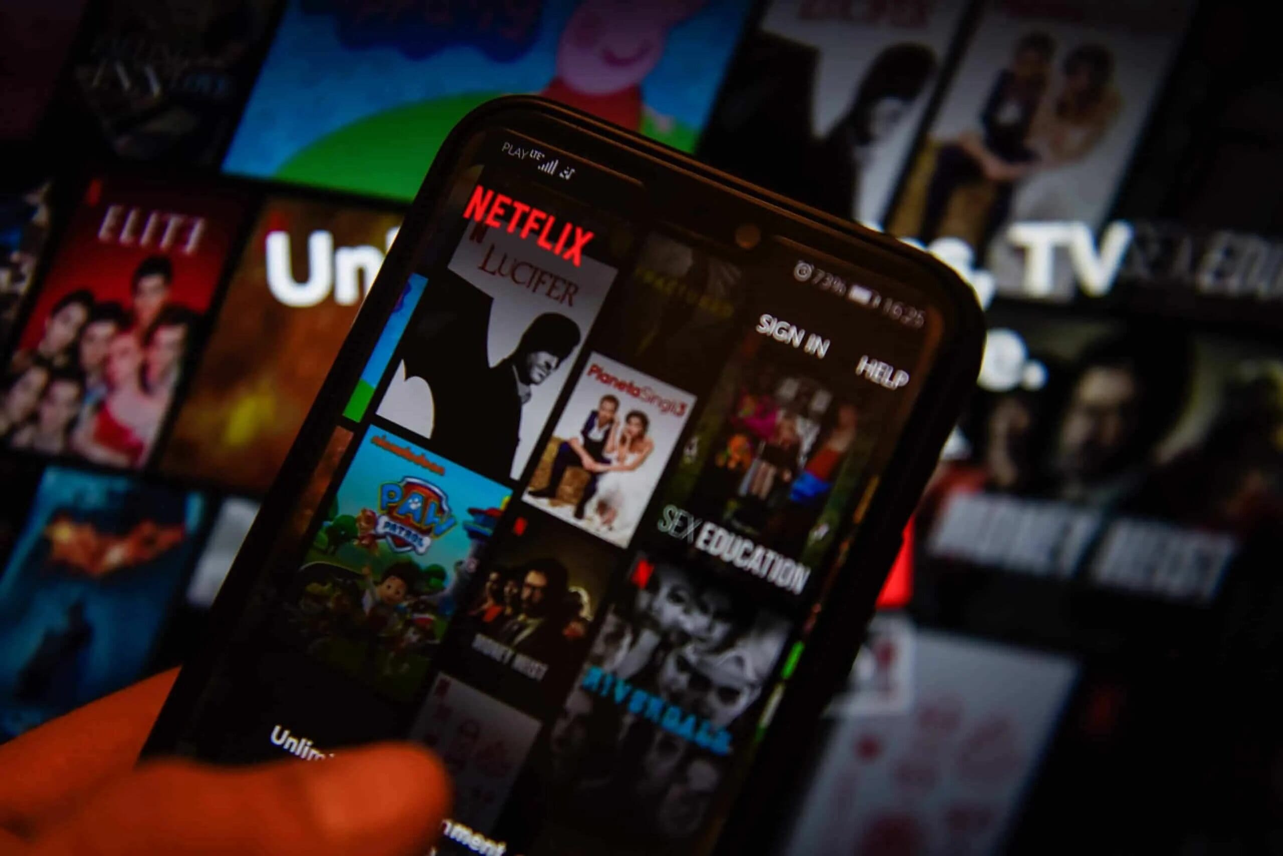 Netflix Profile Selection